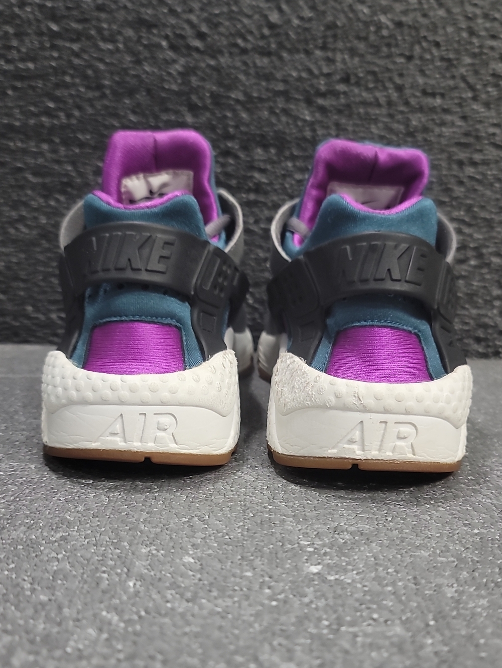 ๐ฅ Nike Wmns Air Huarache Run ๐ฅ "Dark Teal" Wmns 7.5 Fast Shipping - Picture 8 of 15